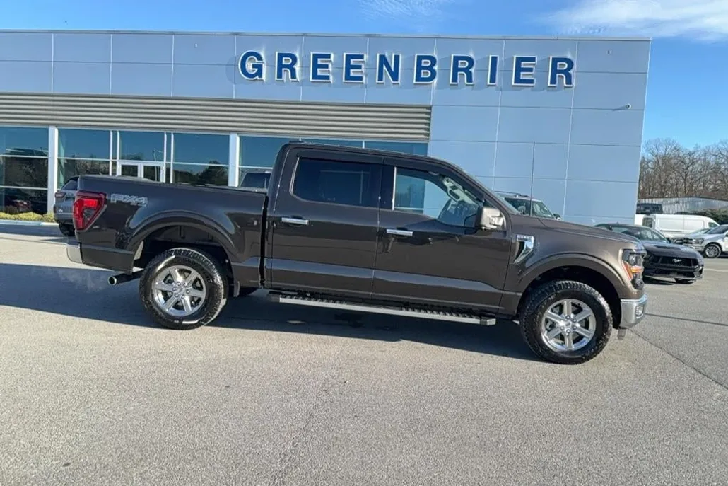 2024 Ford F-150 XLT photo 1