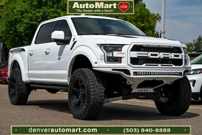 2020 Ford F-150 Raptor photo 1