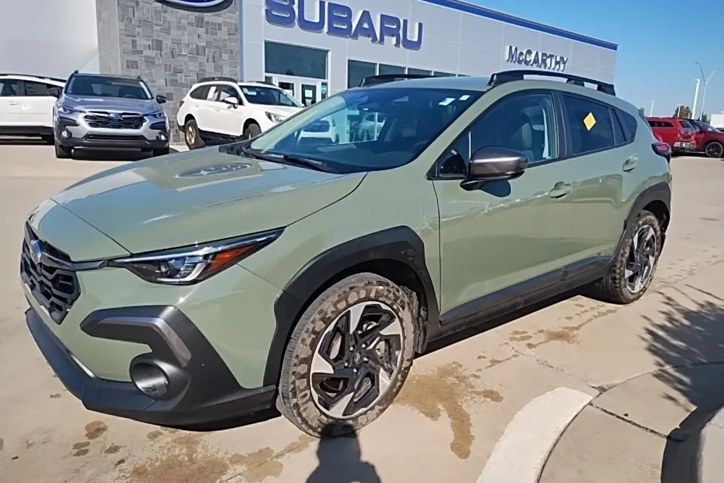 2024 Subaru Crosstrek Limited photo 1