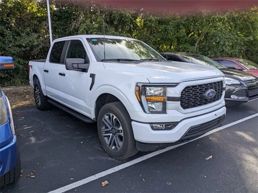 2013 Ford F-150 Lariat photo 1