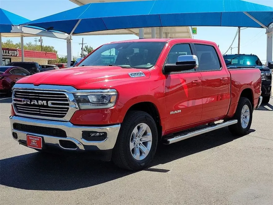 2023 Ram 1500 Laramie photo 1