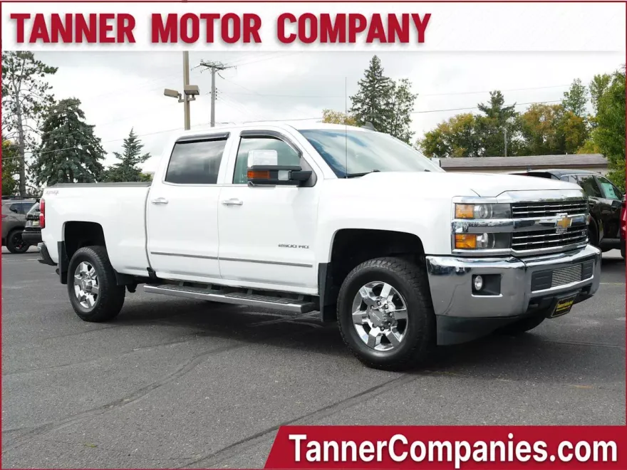 2017 Chevrolet Silverado 2500HD LTZ photo 1