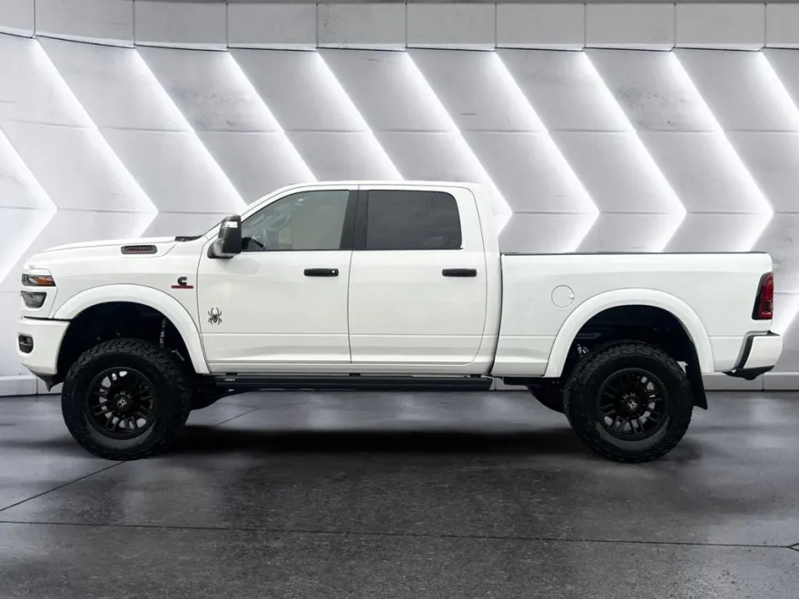 2025 Ram 2500 Big Horn photo 1