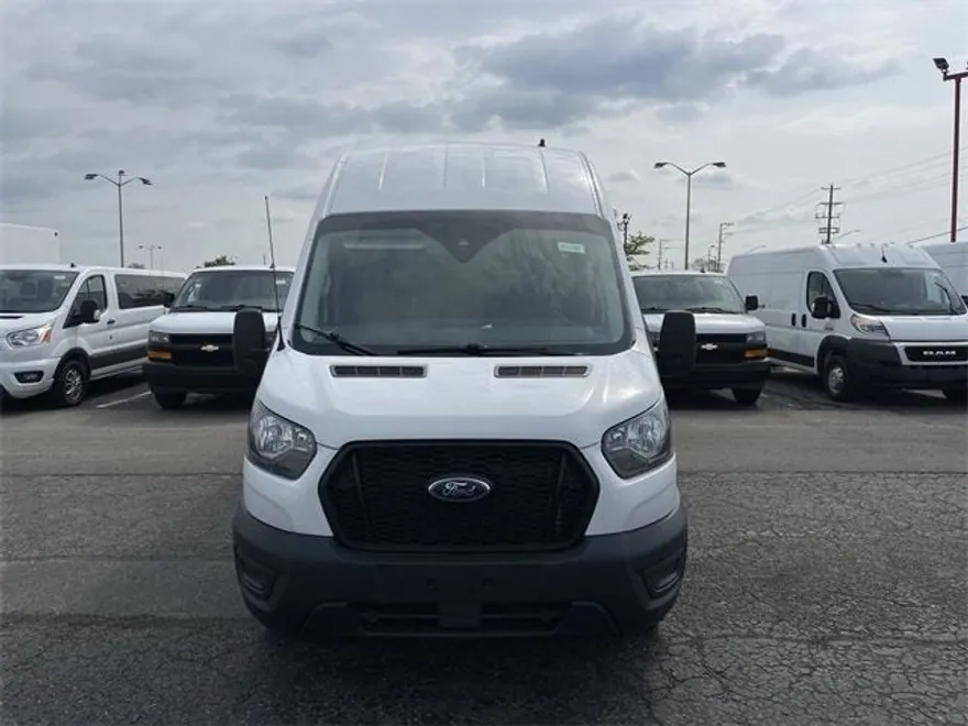 2021 Ford Transit Cargo Van photo 1