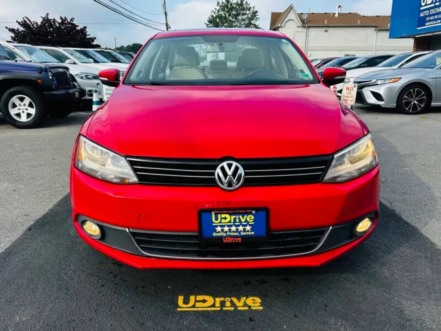 2012 Volkswagen Jetta SEL TDI photo 1