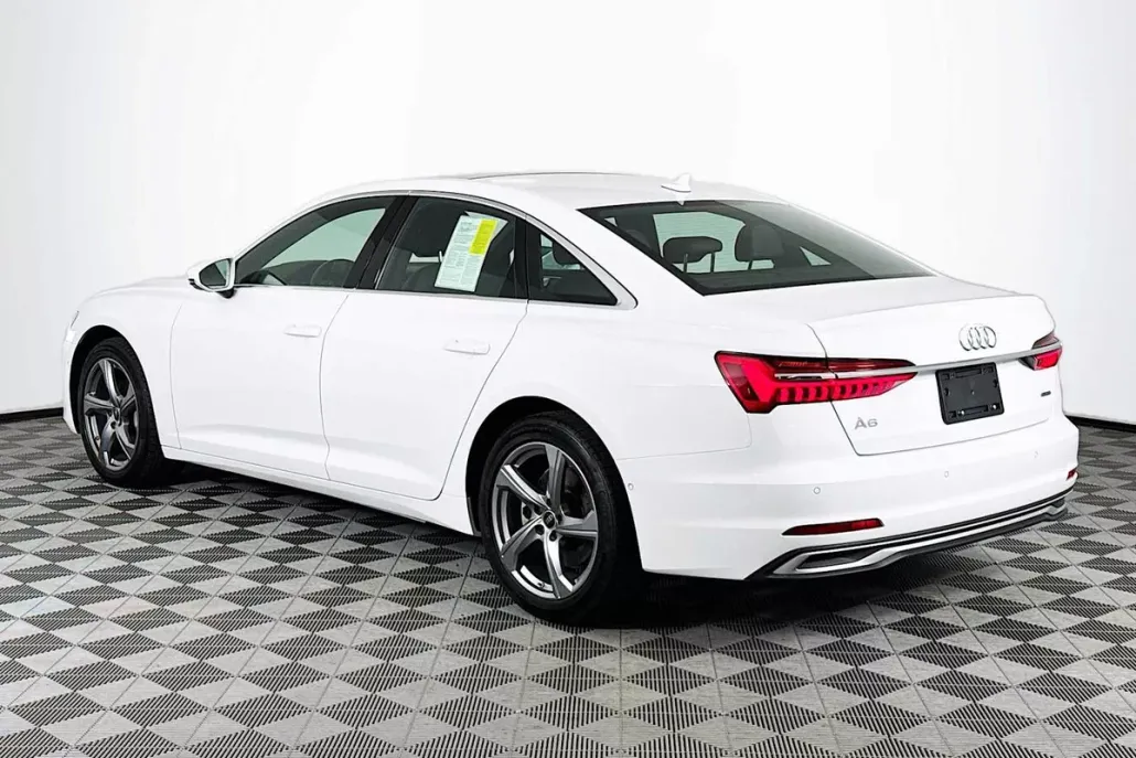 2024 Audi A6 Quattro Premium Plus photo 1