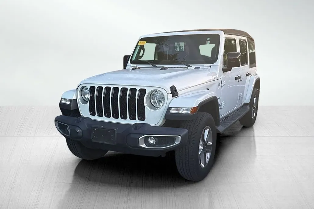 2018 Jeep Wrangler Unlimited Sahara photo 1