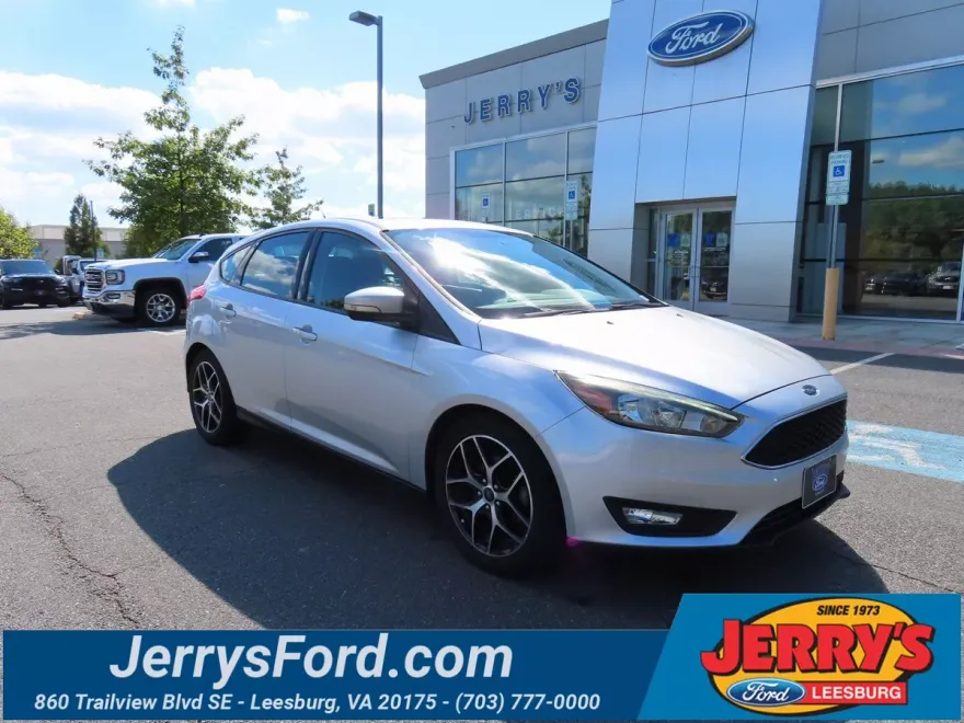 2018 Ford Focus SEL photo 1
