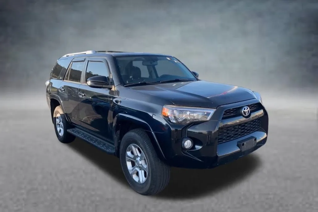2018 Toyota 4Runner SR5 Premium photo 1