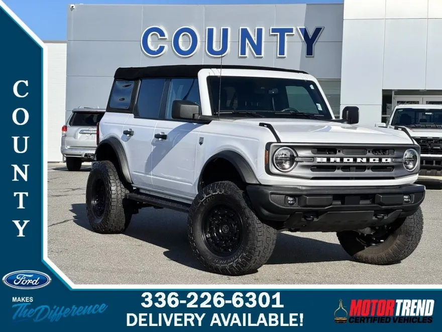 2023 Ford Bronco Big Bend photo 1