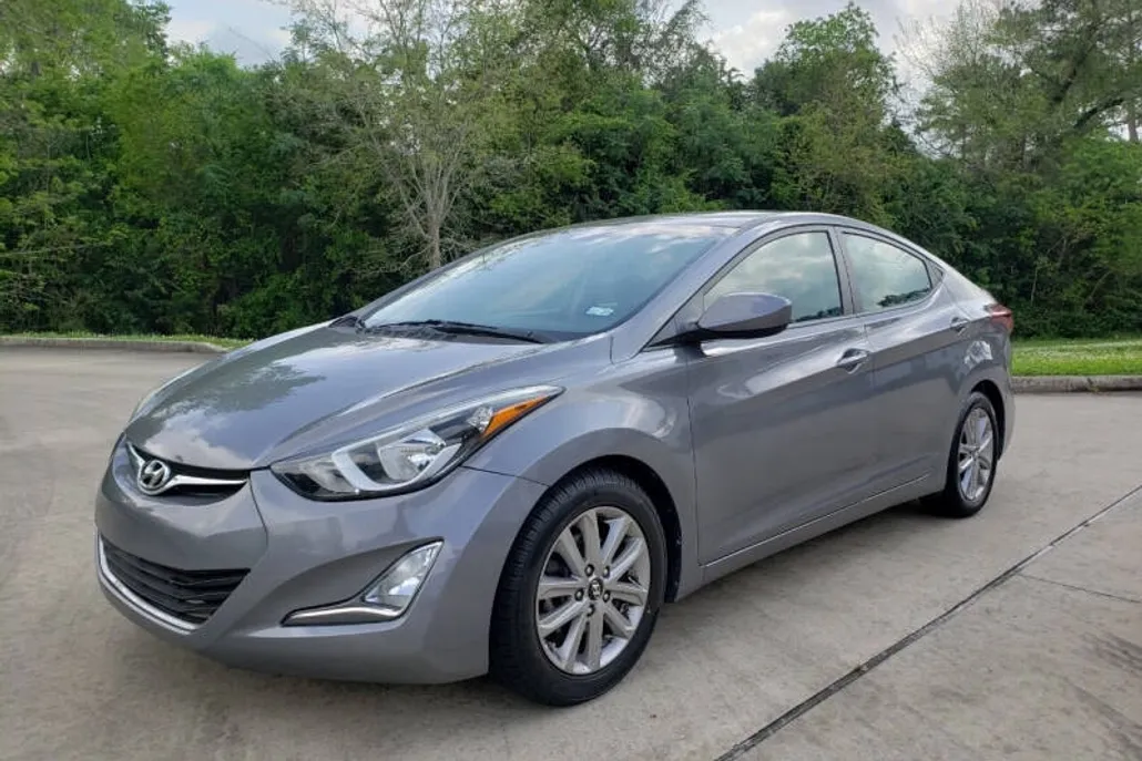 2014 Hyundai Elantra Limited photo 1