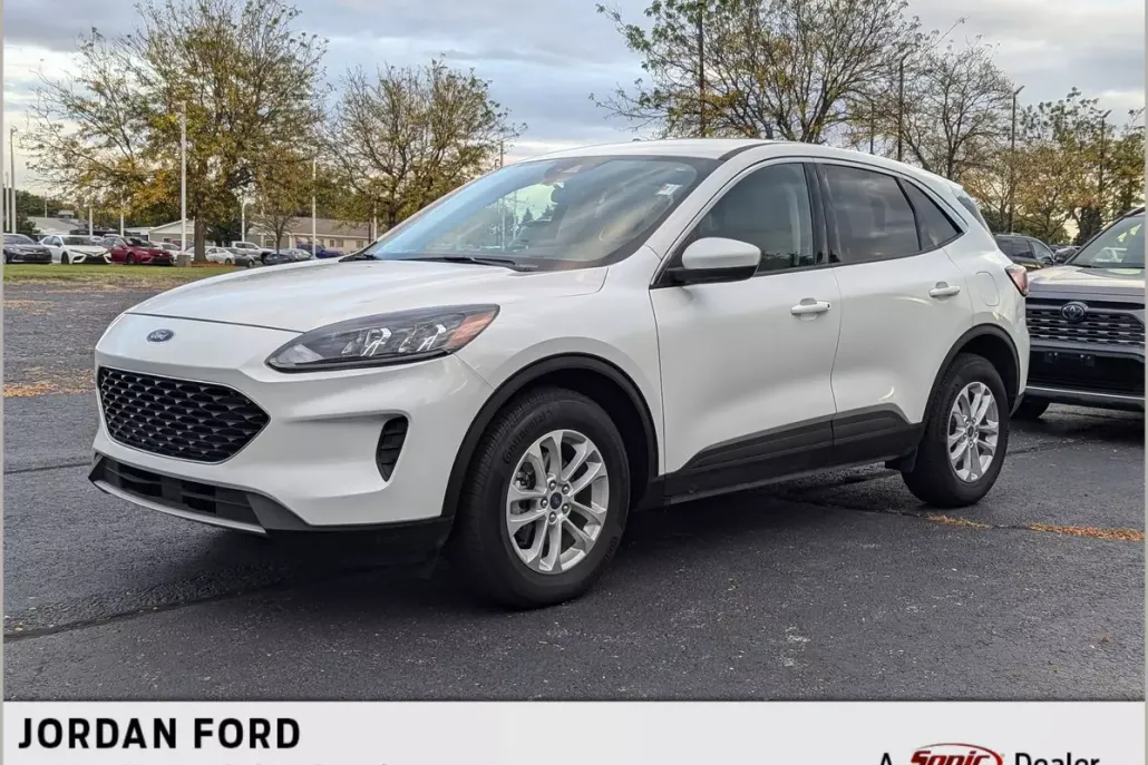 2020 Ford Escape SE photo 1