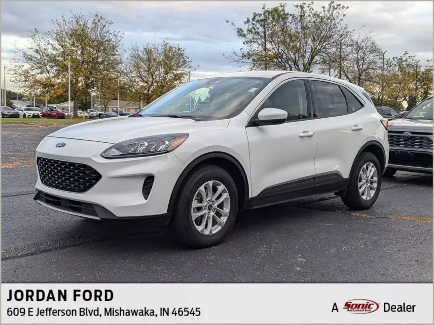 2020 Ford Escape SE photo 1