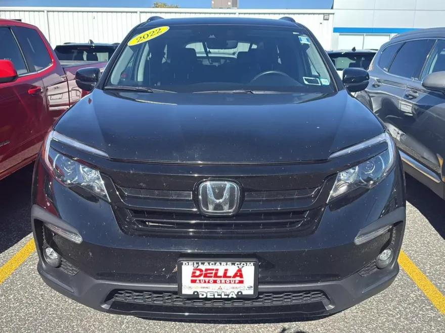 2022 Honda Pilot Special Edition photo 1