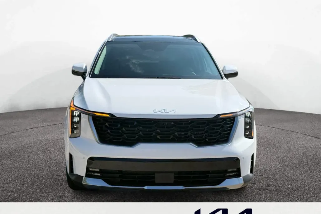 2026 Kia Sorento SX photo 1
