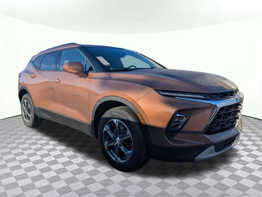 2023 Chevrolet Blazer 2LT photo 1