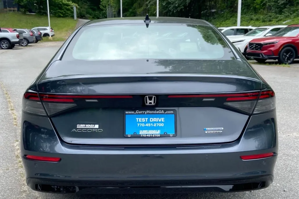 2025 Honda Accord Hybrid Touring photo 1