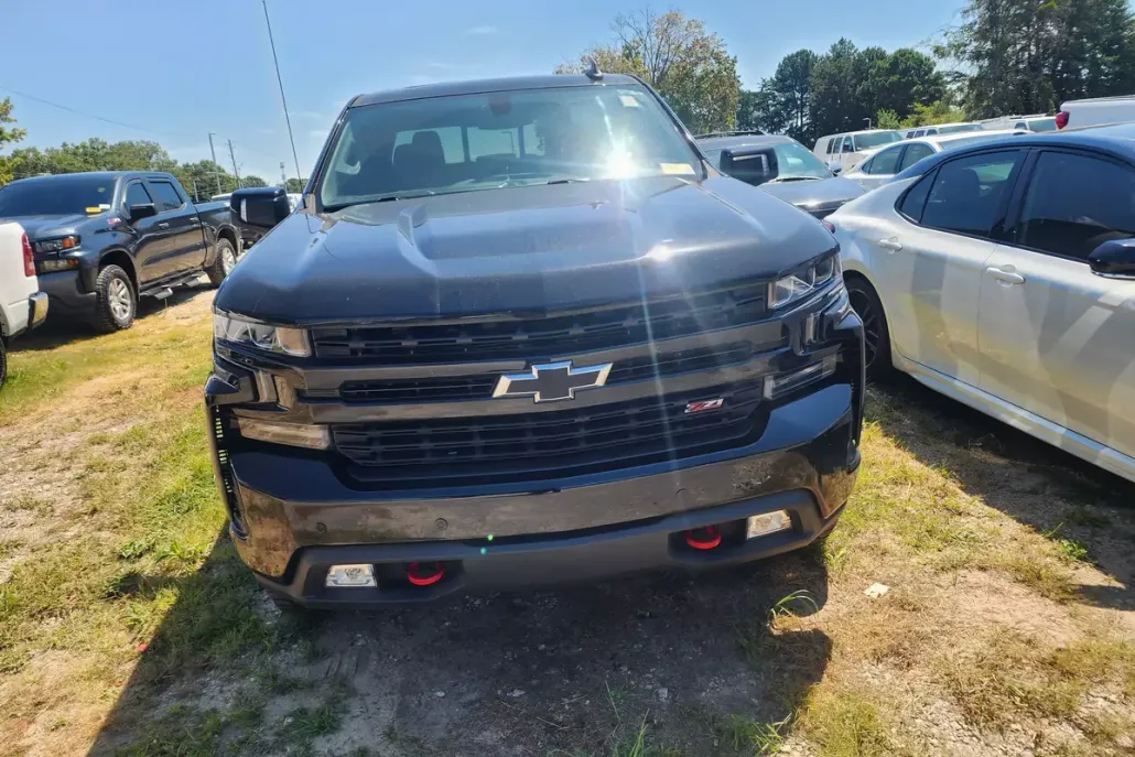 2019 Chevrolet Silverado Trail Boss LT photo 1