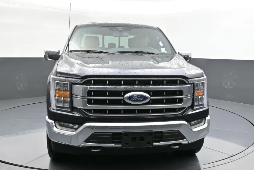 2023 Ford F-150 Lariat photo 1