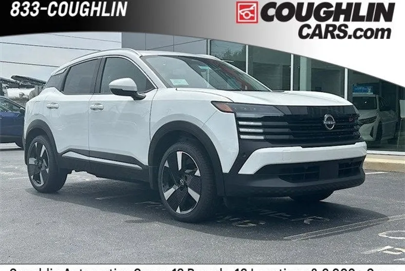 2025 Nissan Kicks SR photo 1