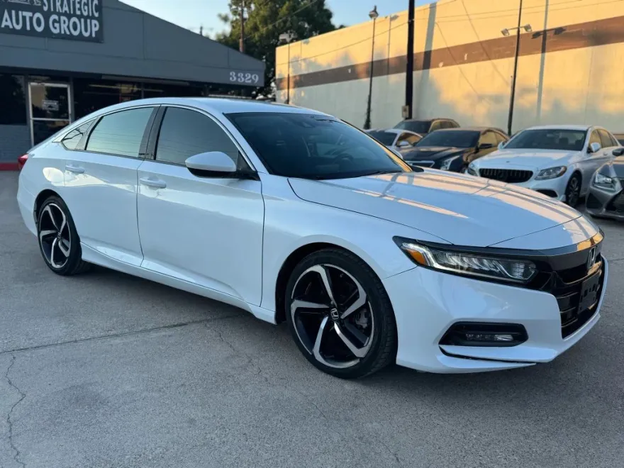 2020 Honda Accord Sport photo 1