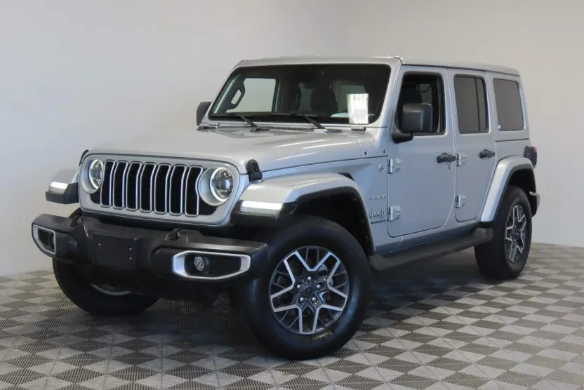 2024 Jeep Wrangler Sahara photo 1
