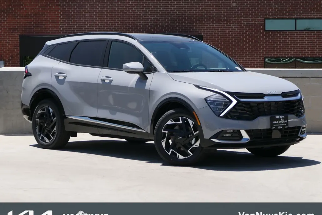 2025 Kia Sportage photo 1