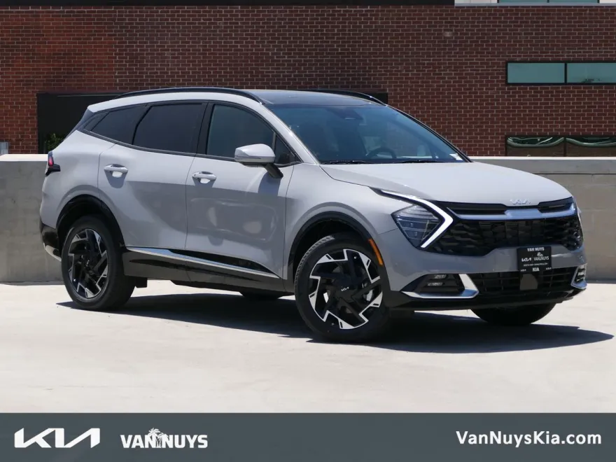 2025 Kia Sportage photo 1