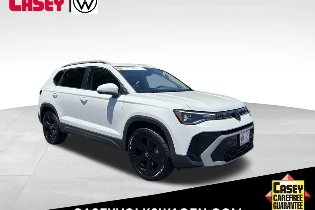 2025 Volkswagen Taos SEL photo 1