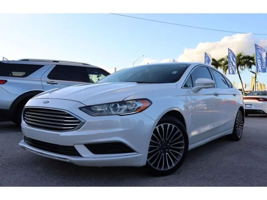 2017 Ford Fusion Titanium photo 1