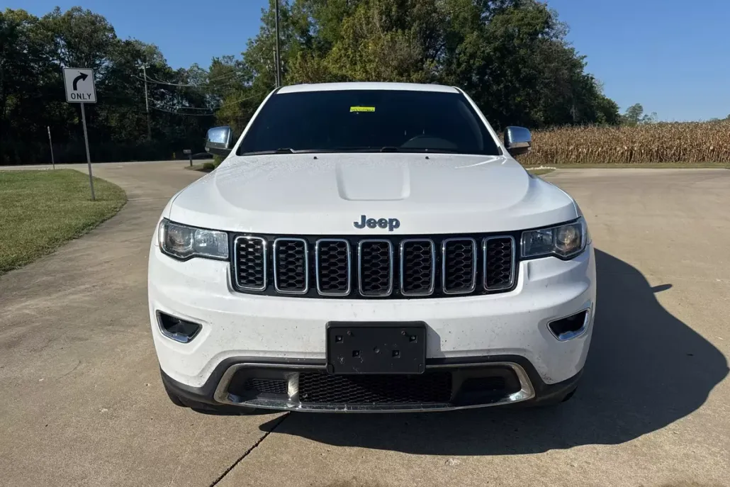2017 Jeep Grand Cherokee Limited photo 1