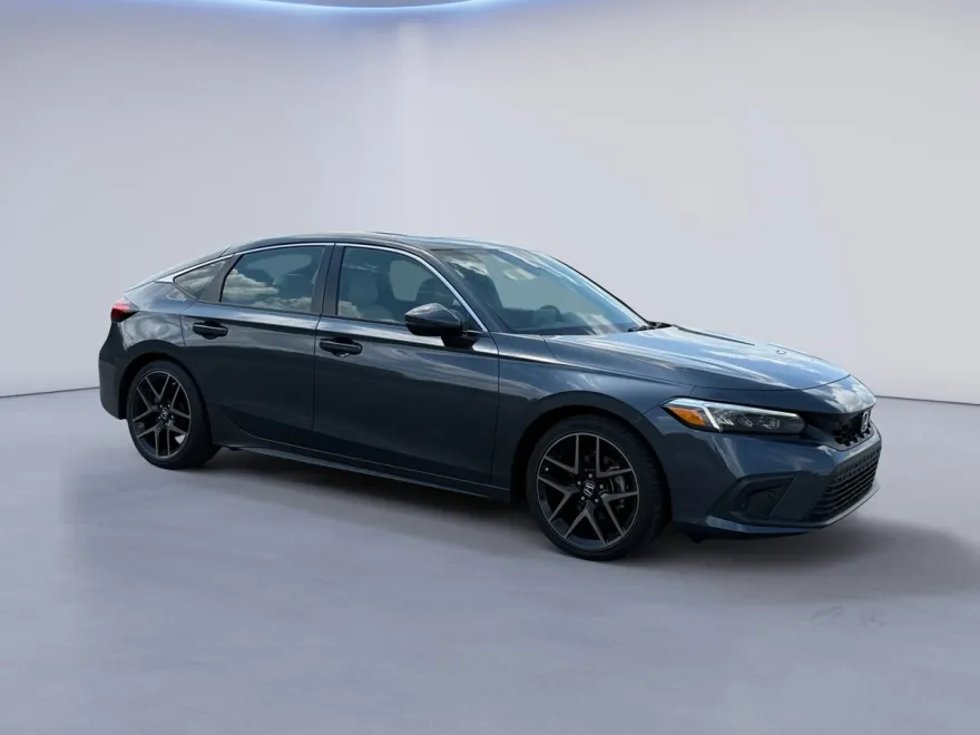 2022 Honda Civic Hatchback Sport Touring photo 1