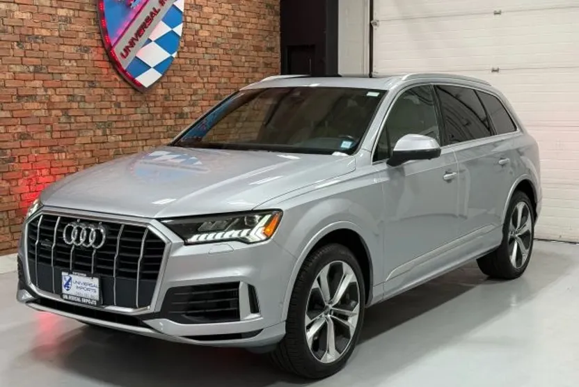 2021 Audi Q7 55 Premium Plus photo 1