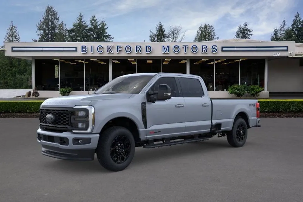 2025 Ford F-350 photo 1