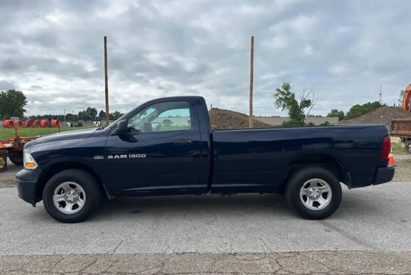2012 Ram 1500 ST photo 1
