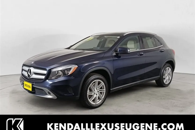 2017 Mercedes Benz GLA 250 4MATIC photo 1