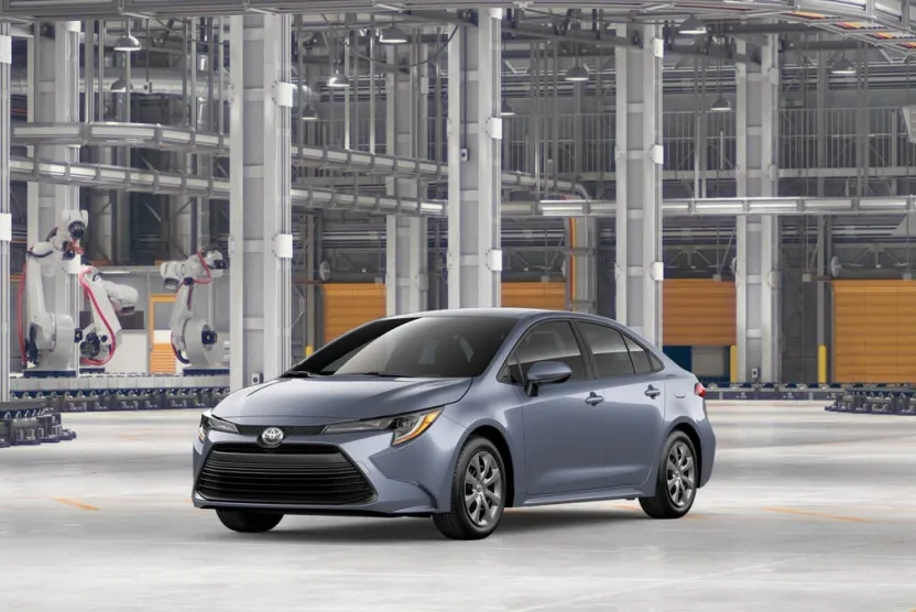 2026 Toyota Corolla LE photo 1