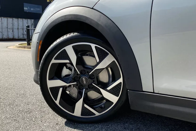 2025 Mini Cooper Hardtop S photo 1
