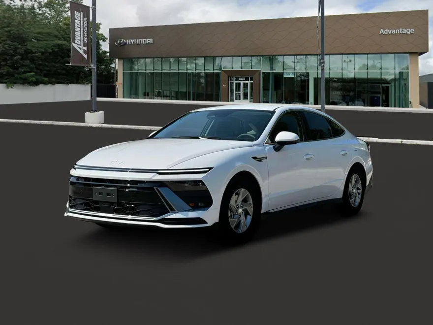 2025 Hyundai Sonata SE photo 1