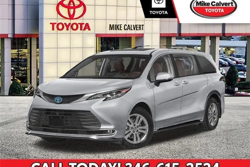 2025 Toyota Sienna Platinum photo 1