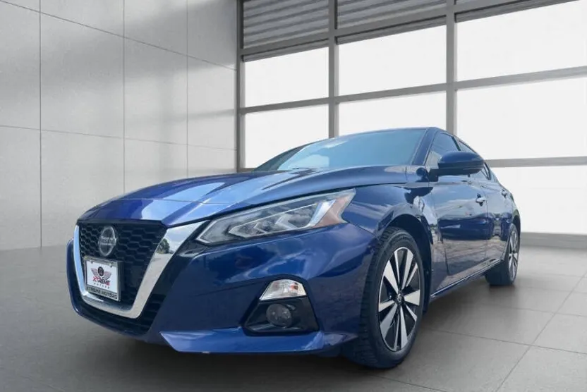 2020 Nissan Altima 2.5 SV photo 1