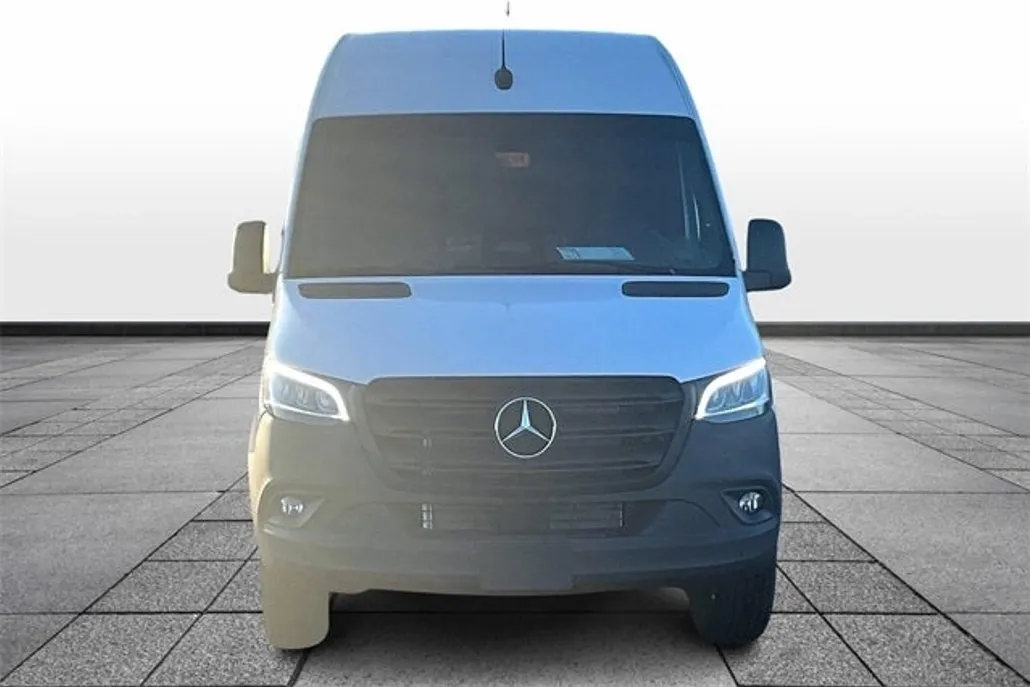 2025 Mercedes Benz Sprinter 2500 170 WB photo 1