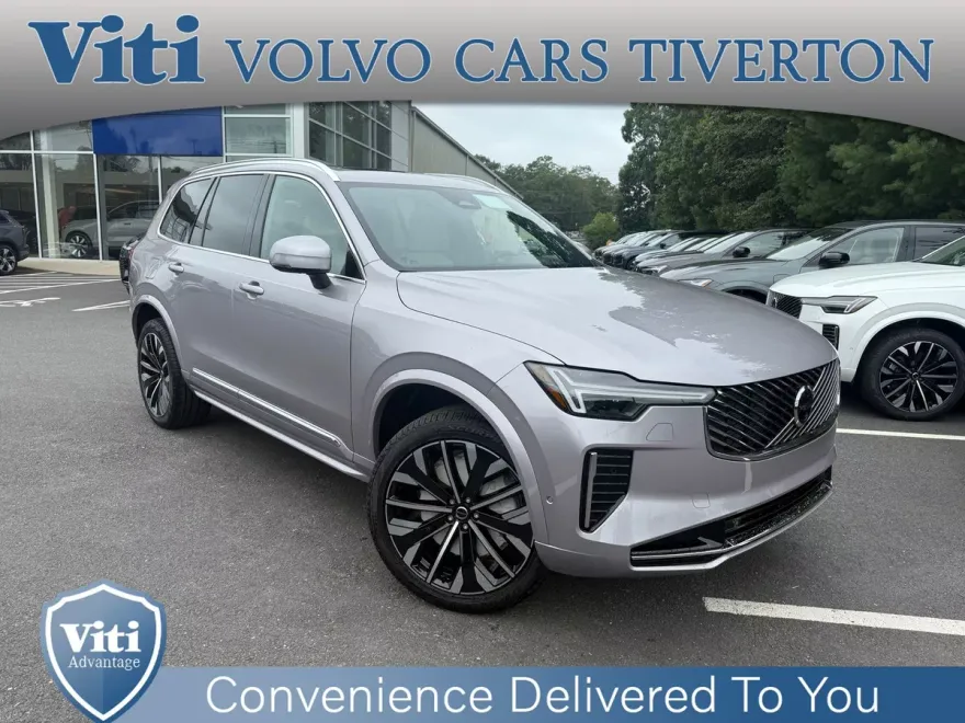 2026 Volvo XC90 B5 Plus photo 1