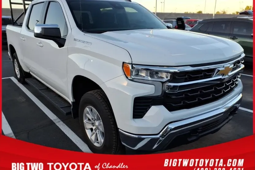 2024 Chevrolet Silverado 1500 photo 1