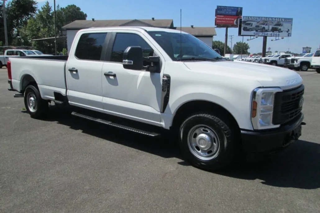 2024 Ford F-250 XL photo 1