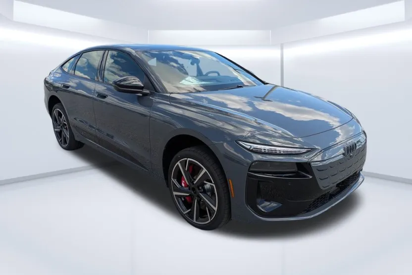 2025 Audi S6 Premium Plus photo 1