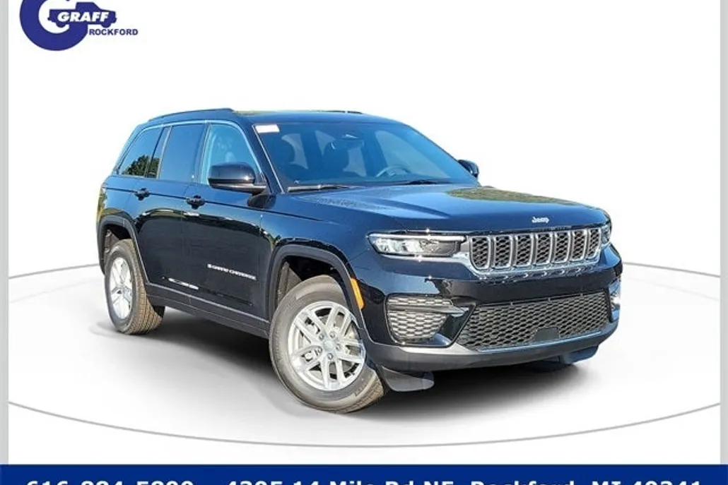 2025 Jeep Grand Cherokee Laredo photo 1
