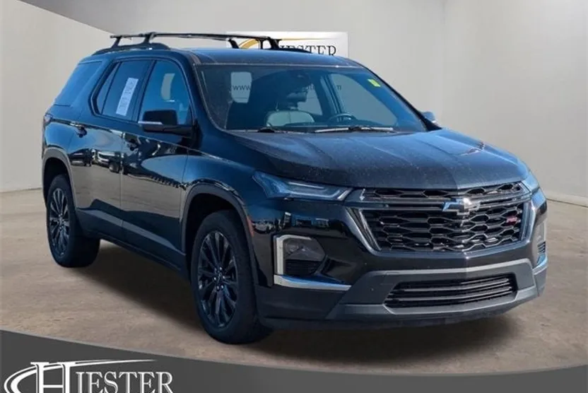 2023 Chevrolet Traverse RS photo 1
