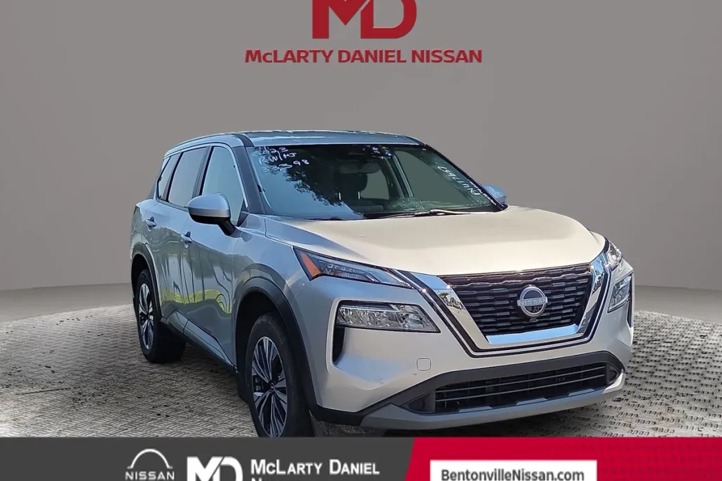 2023 Nissan Rogue SV photo 1
