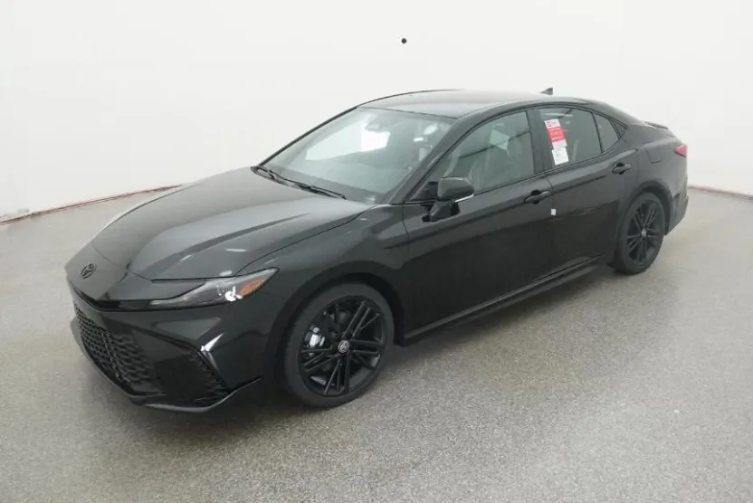 2026 Toyota Camry photo 1